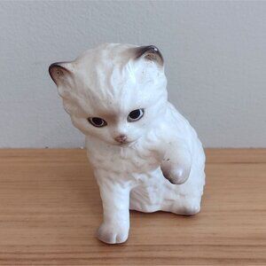 Vintage Hagen Renaker Ceramic White Persian Kitty Cat Figurine Paw Up